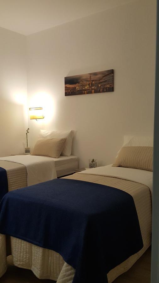 Bed and Breakfast Alloggio Turistico Al Colosseo Řím Exteriér fotografie